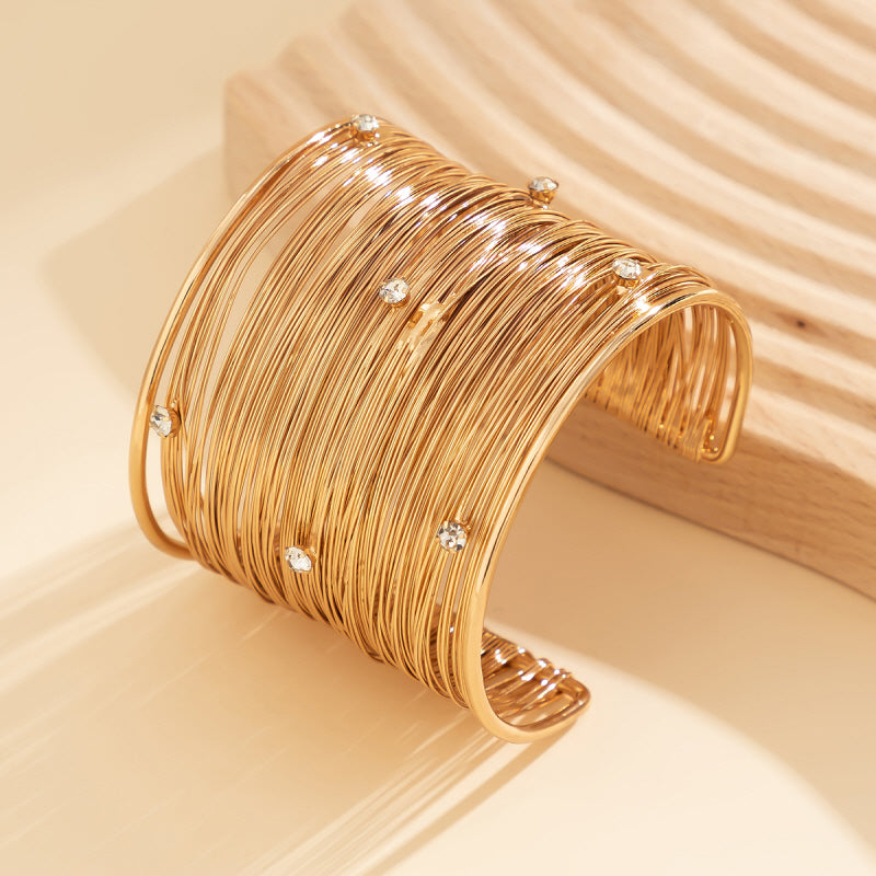 Sweet Multi Layer Open Metal Bracelet, A Chic Cut Out Design for A Sophisticated Look