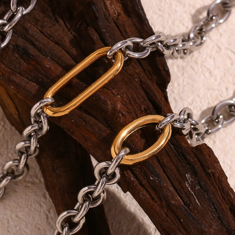 O-Shaped Chain and Paperclip Buckle Necklace, Modern and Unique Bracelet