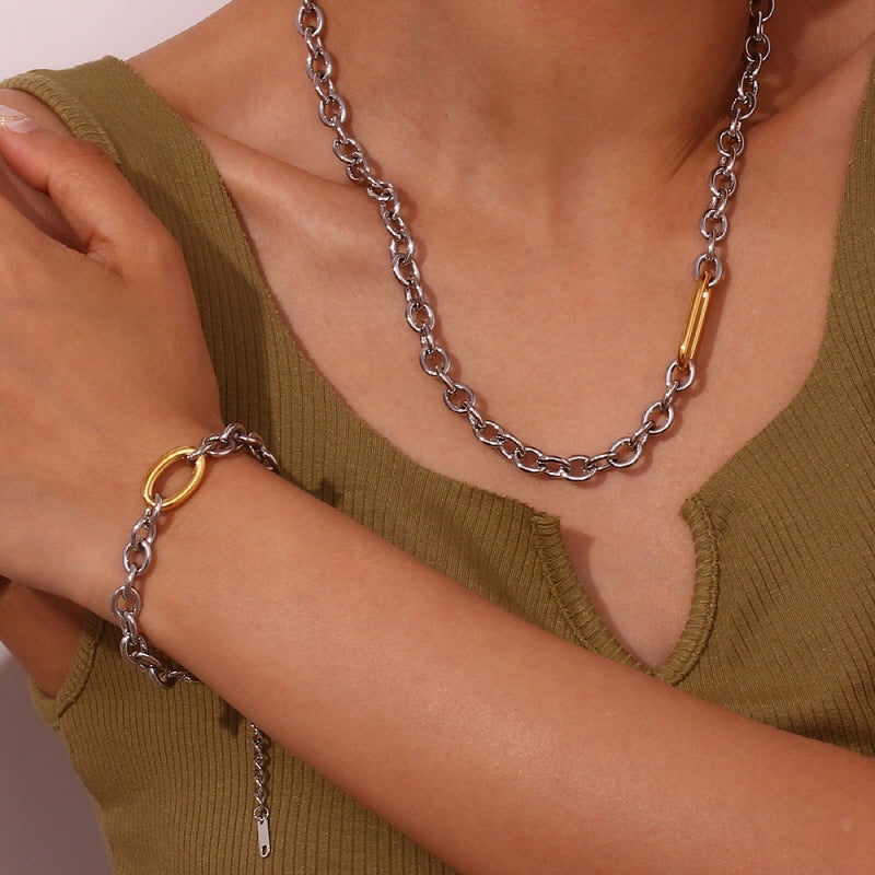 O-Shaped Chain and Paperclip Buckle Necklace, Modern and Unique Bracelet