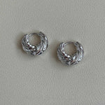 Luxury heavy industry croissant twist earrings 925 sterling silver niche design stud earrings high end earrings