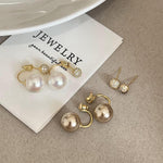 Two wearing pearl earrings, new hot style, high end unique earrings, women's light luxury temperament, atmospheric earrings