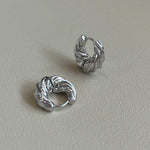 Luxury heavy industry croissant twist earrings 925 sterling silver niche design stud earrings high end earrings