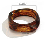 Vintage Resin Amber Bracelet, Unique Texture with a Chic, Timeless Appeal