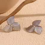 Chic Modern Design, Boomerang Stud Earrings for Women