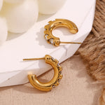 Stylish Niche 18K Gold Plated Stainless Steel Women's C-Shaped Claw Earrings with Delicate Micro Inlay Design