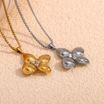 Sophisticated Pendant with Square Chain Flower Necklace