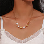 Minimalist Freshwater Pearl Pendant Necklace with Pear Shaped Beads, Light Luxury Clavicle Chain