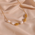 Minimalist Freshwater Pearl Pendant Necklace with Pear Shaped Beads, Light Luxury Clavicle Chain