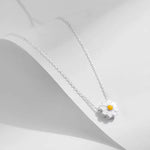 Delicately Crafted 3D Daisy Flower Silver Necklace, Sweet Feminine Daily Clavicle Chain with Romantic Charm