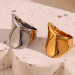 Sophisticated Irregular Glossy Geometric Ring with Minimalist Design for Women